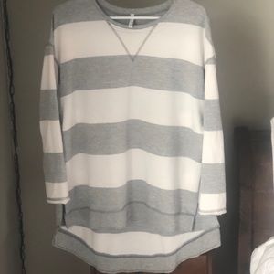 Z Supply Weekender Top size xs